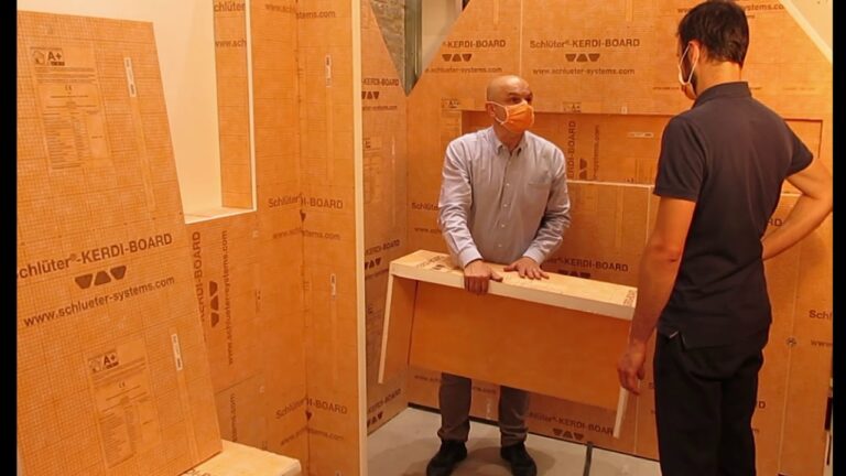 Docce in Muratura con Seduta: Comfort e Design per il Tuo Bagno