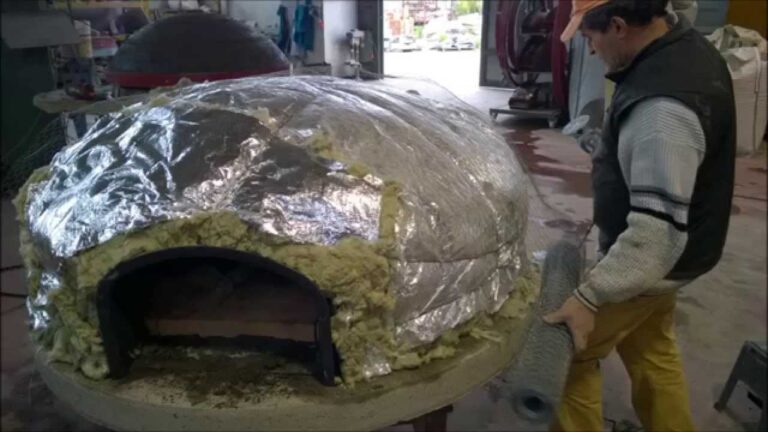 Guida Pratica per Rivestire un Forno a Legna