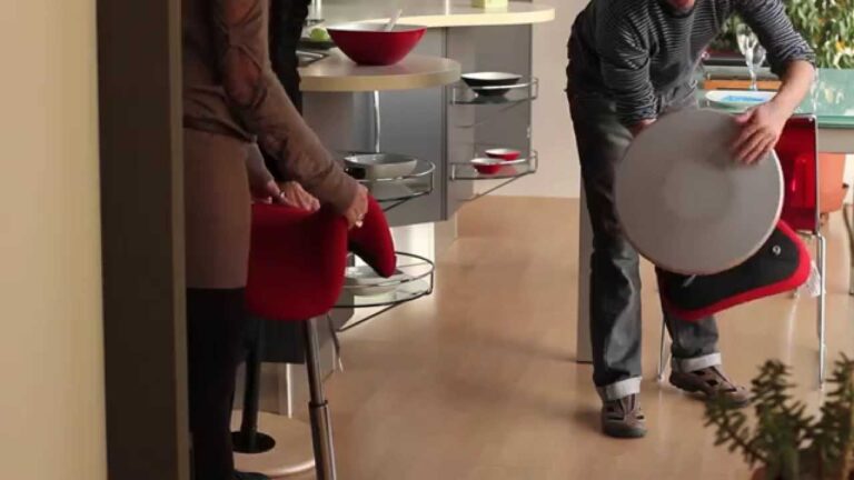 Sgabelli Ergonomici per Ufficio: Comfort e Produttività